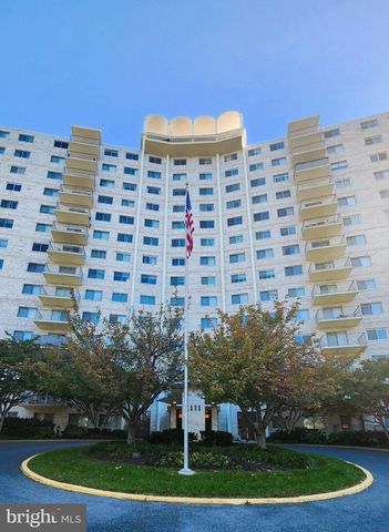 $2,200 | 1111 University Boulevard West, Unit 1119A | University Towers