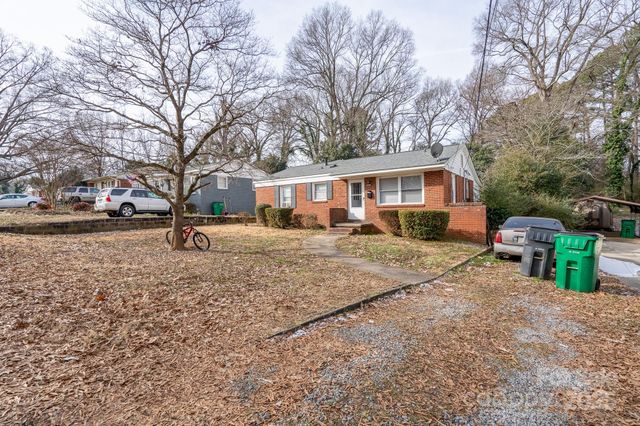 $269,900 | 4405 Tillman Road | Thomasboro-Hoskins