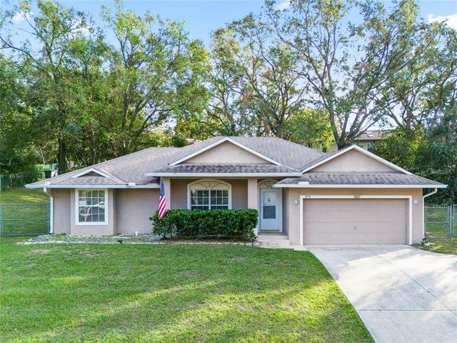 $399,900 | 975 Brogden Drive | Clermont