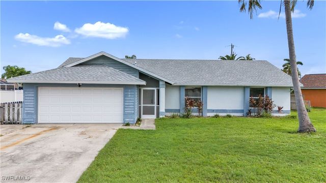 $2,100 | 209 Southwest 10th Terrace | Cape Coral