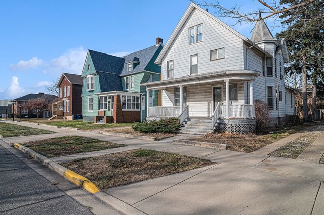 $170,000 | 217 West 10th Street | Uptown Arts District