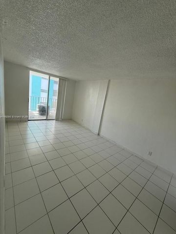 $1,900 | 2903 North Miami Beach Boulevard, Unit 907 | North Miami Bech City Center