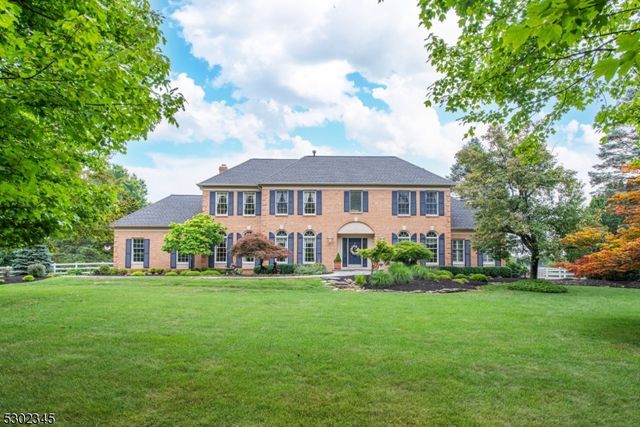 $1,100,000 | 7 Ranney Road | Washington Township - Morris County