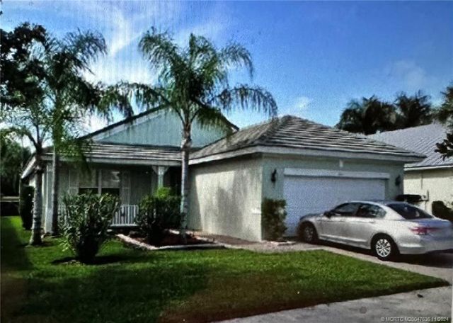 $2,500 | 185 Northwest Willow Grove Avenue | St. Lucie West