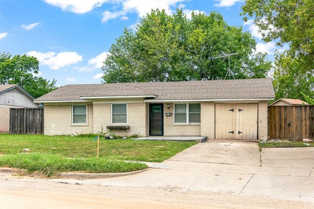 $2,100 | 2501 Jeanette Drive | Big Town Estates