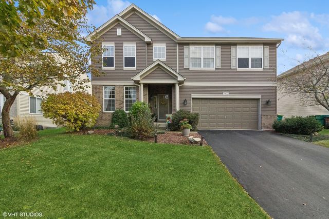 $415,000 | 7802 Briarcliff Drive | Joliet