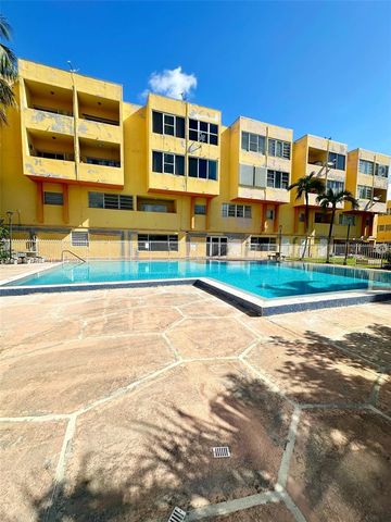 $1,900 | 1555 West 44th Place, Unit 208B | Hialeah