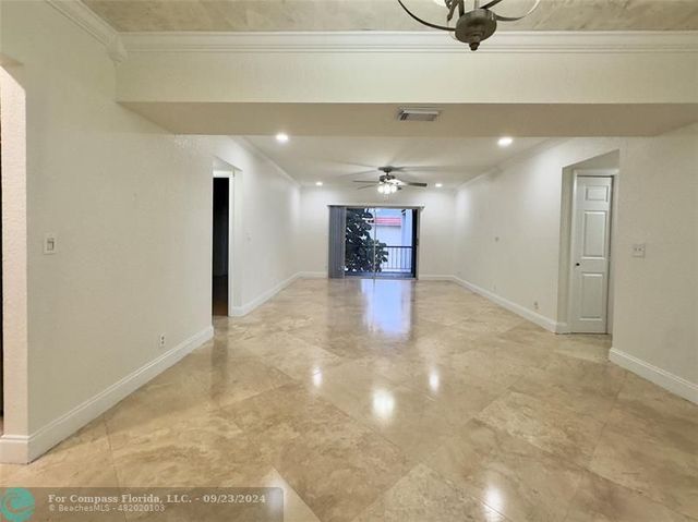 $289,000 | 632 Northwest 13th Street, Unit 36 | Central Boca Raton