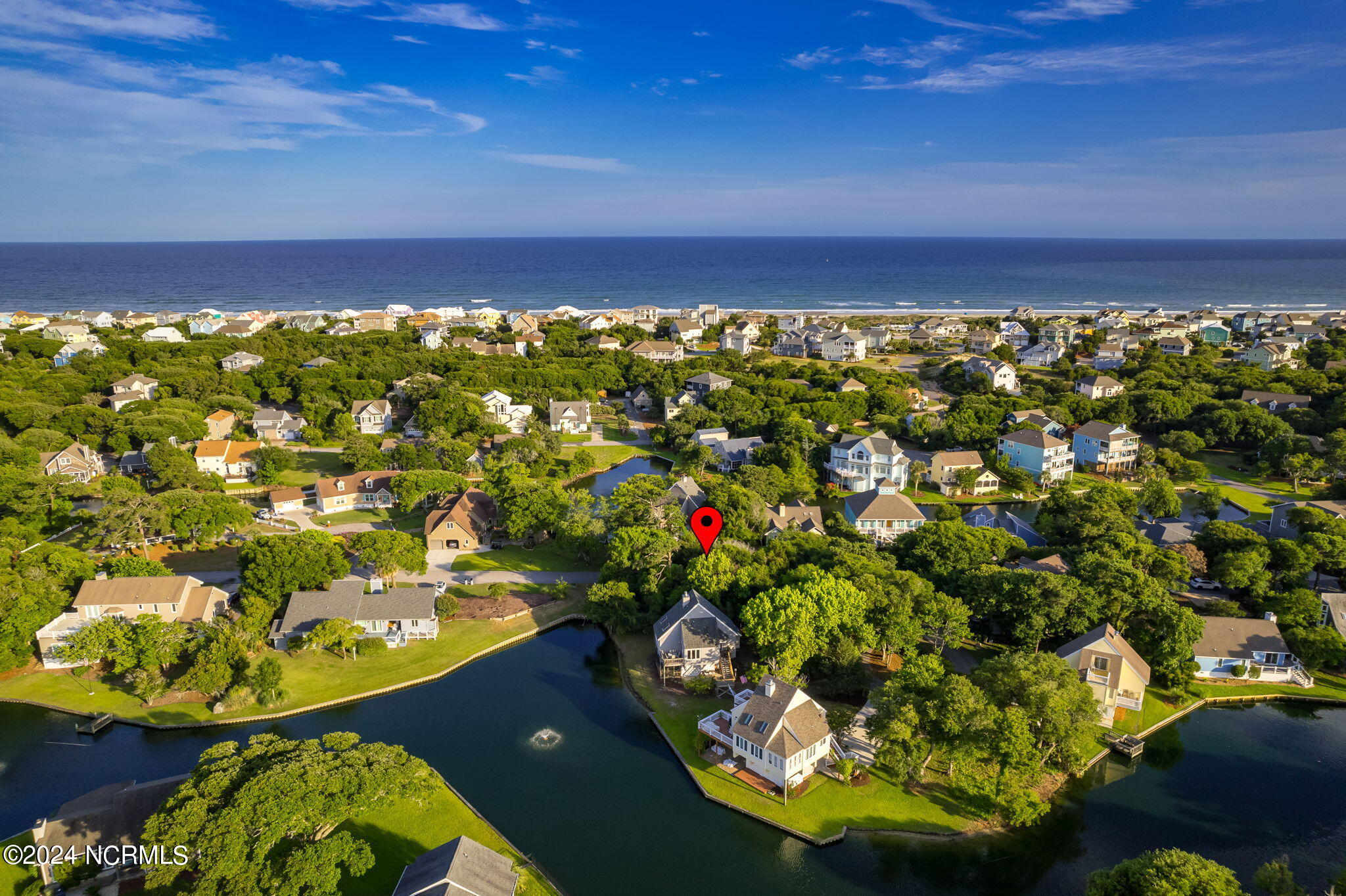 Emerald Isle lot in Land's End