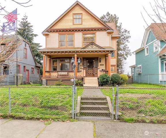 $599,999 | 2326 South L Street | Central Tacoma