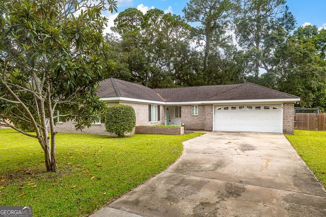 $265,000 | 105 Dolphin Drive | Country Club Estates