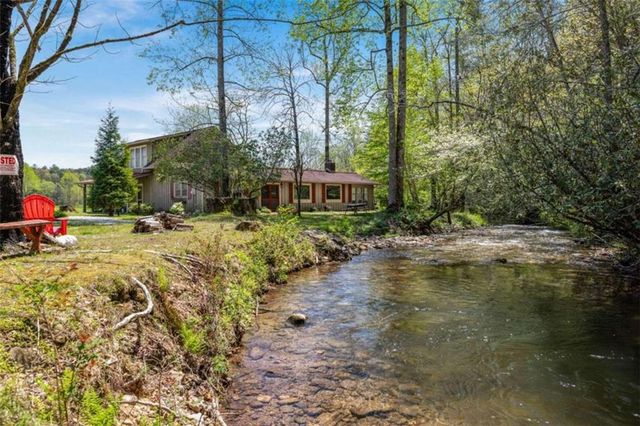 $990,000 | 722 Chimney Mountain Flats Trail