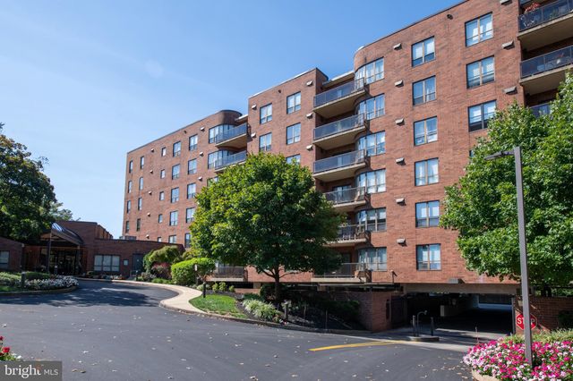 $235,000 | 100 Breyer Drive, Unit 3L | Elkins Park