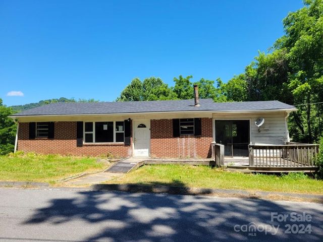 $151,470 | 1318 Crawford Road | Iron Duff Township - Haywood County