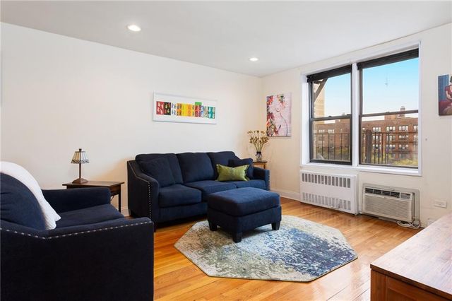 $426,000 | 488 Ocean Parkway, Unit 5B | Kensington