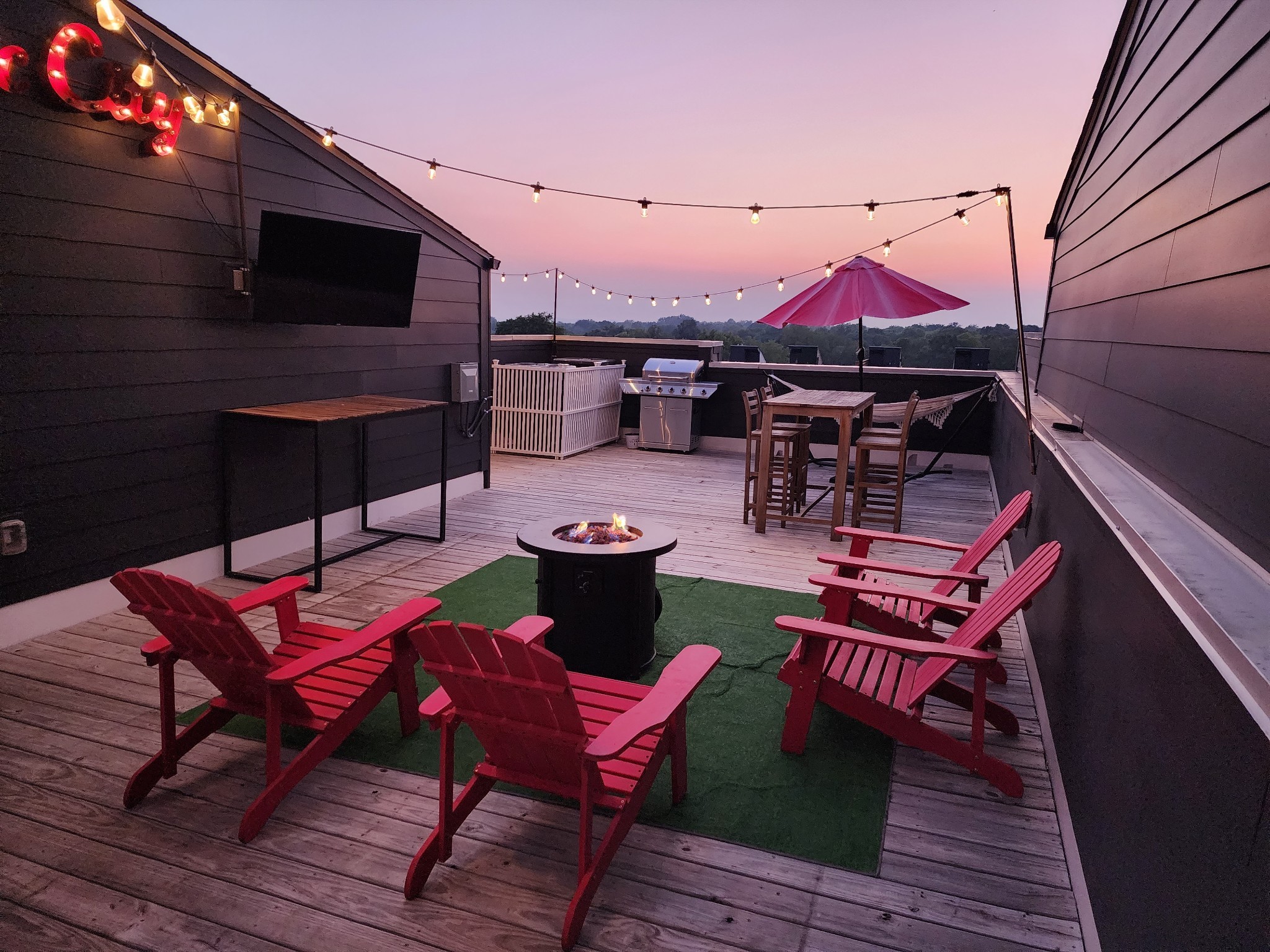 a view of a terrace with sitting area