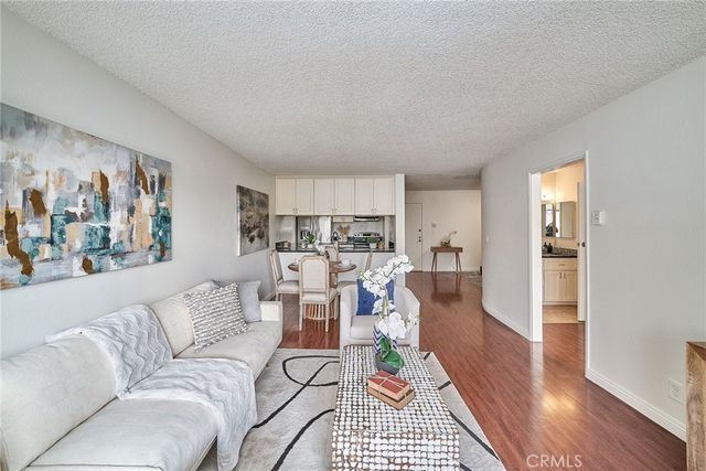 $419,000 | 244 South Lafayette Park Place, Unit 302 | Westlake