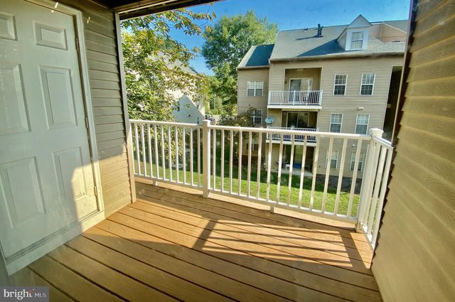 $2,200 | 1024 Gardenview Loop, Unit 202 | Summerhouse Condominiums