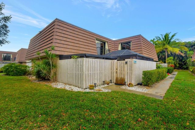 $459,900 | 1707 17th Lane | Palm Beach Gardens