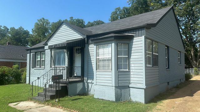 $156,900 | 1549 Semmes Street | Orange Mound