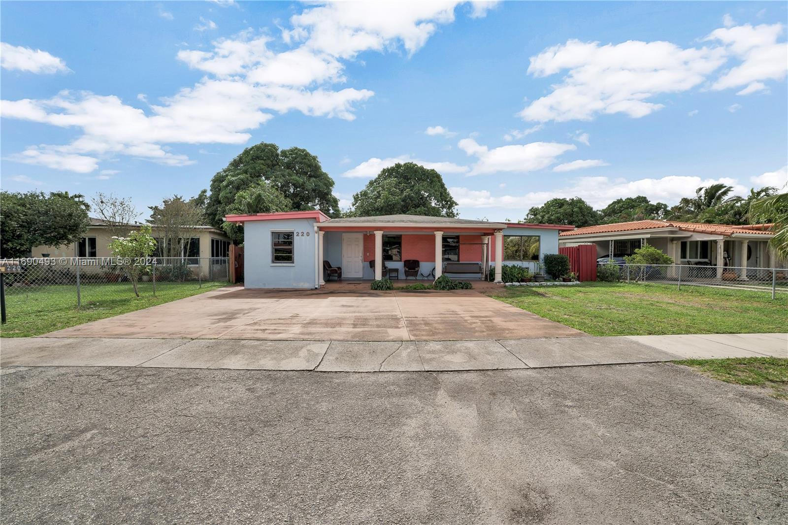 front view of house with a yard