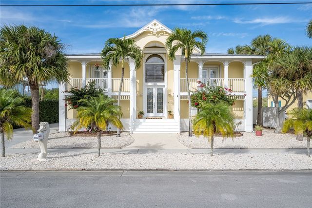 $1,250,000 | 5280 95th Street