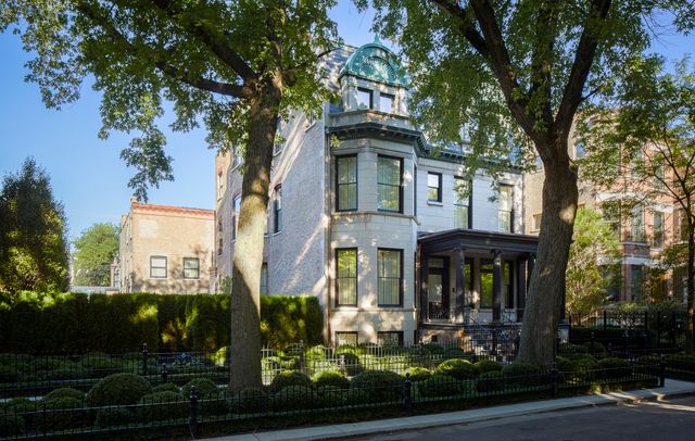 $9,995,000 | 2026 North Kenmore Avenue | DePaul