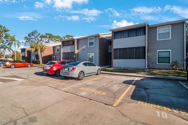 $220,000 | 1400 Gandy Boulevard North, Unit 715 | Windjammer Condominium