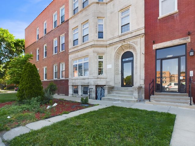 $229,000 | 4207 South Indiana Avenue, Unit G | Bronzeville