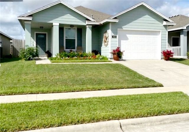 $2,100 | 7421 Oshman Drive | Southside