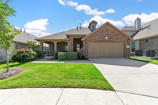 $444,900 | 7404 Hawthorne Way | Union Park