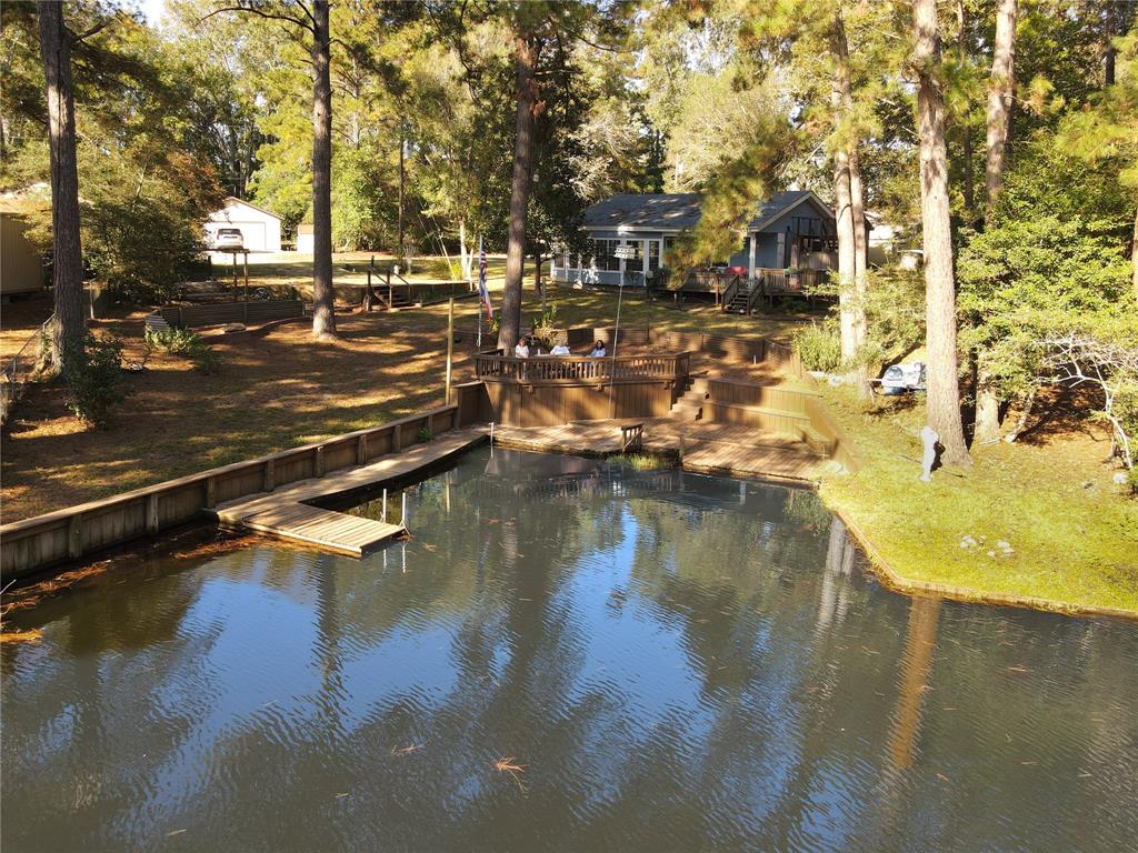 Welcome to your slice of Heaven on a 30 acre spring-fed private lake.