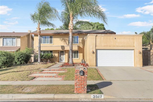 $845,000 | 3517 Sweetwood Street | Central Simi Valley