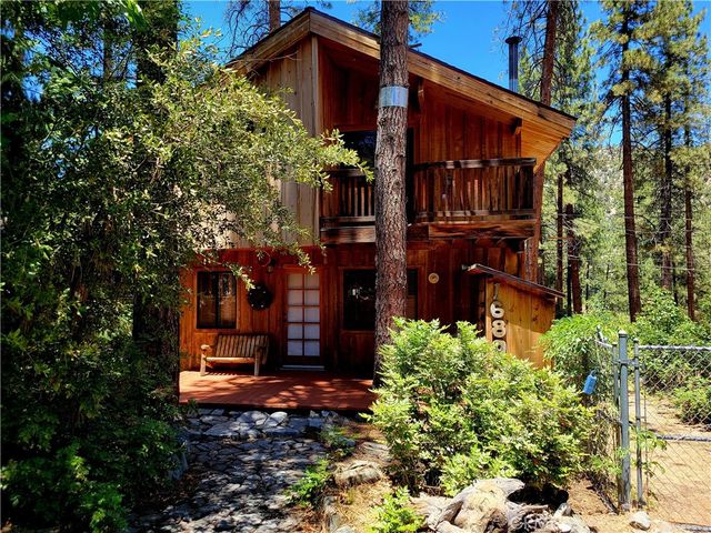 $495,000 | 1680 Betty Street | Wrightwood