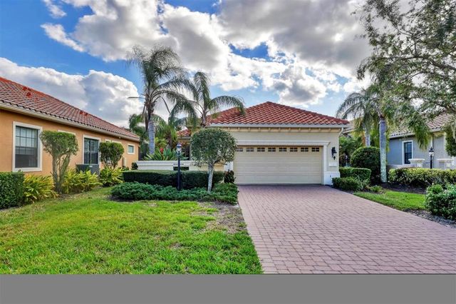 $644,900 | 11414 Hawick Place | Lakewood Ranch Country Club