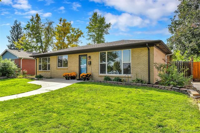 $585,000 | 235 Main Street | Broomfield Heights