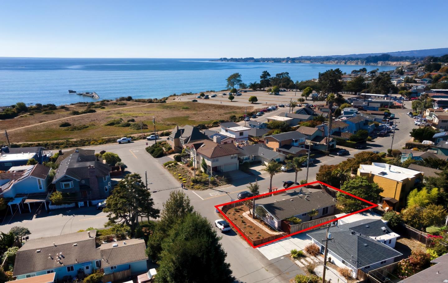 204 Santa Cruz Avenue Aptos CA 95003 Compass