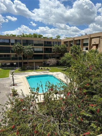 $259,900 | 1750 West 56th Street, Unit 204 | Hialeah