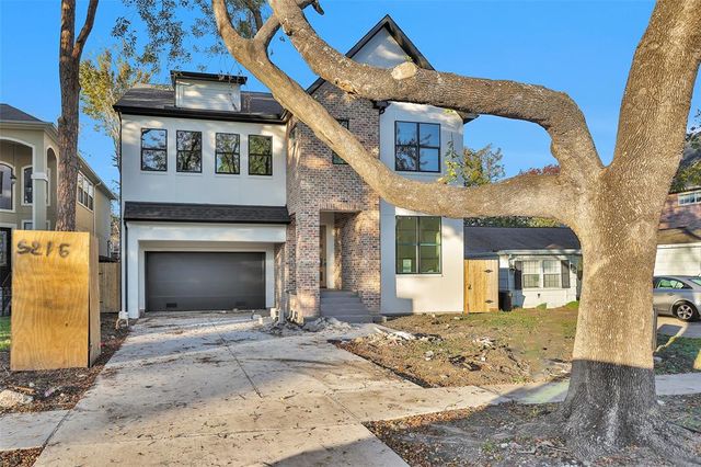 $1,700,000 | 5216 Chestnut Street | Bellaire