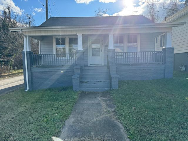 $1,165 | 437 Gay Street | Danville