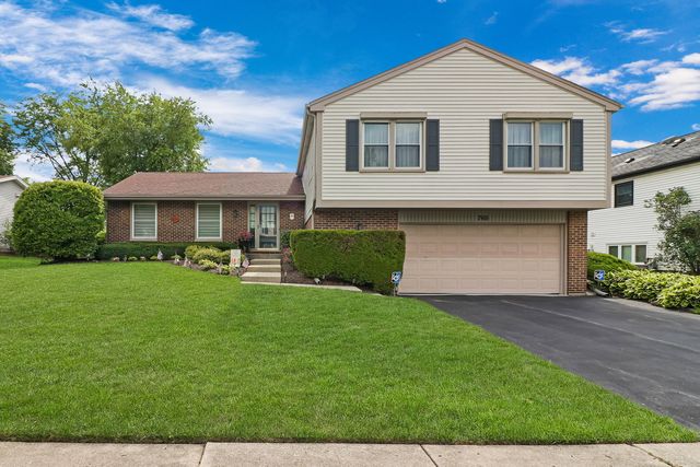 $495,000 | 765 Beechwood Drive | Lake Zurich