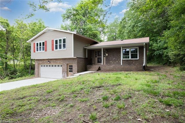 $259,000 | 2725 New Walkertown Road | Dreamland