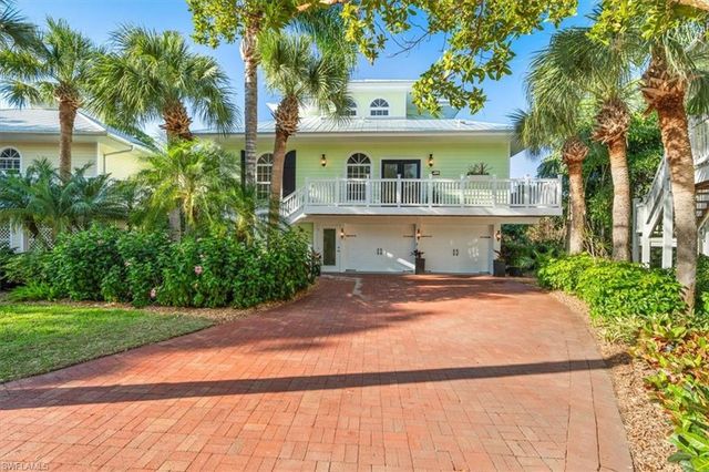 $1,395,000 | 3784 Cracker Way | Bonita Bay