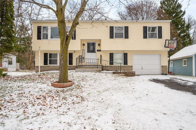 $249,900 | 21 South Dayton Avenue | Clifton Springs