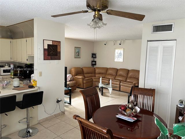 $229,900 | 325 Northwest 72nd Avenue, Unit 206