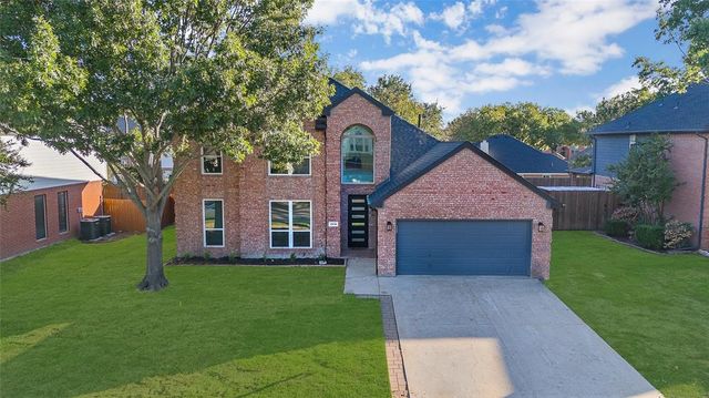 $645,000 | 1514 Wayside Drive | Keller