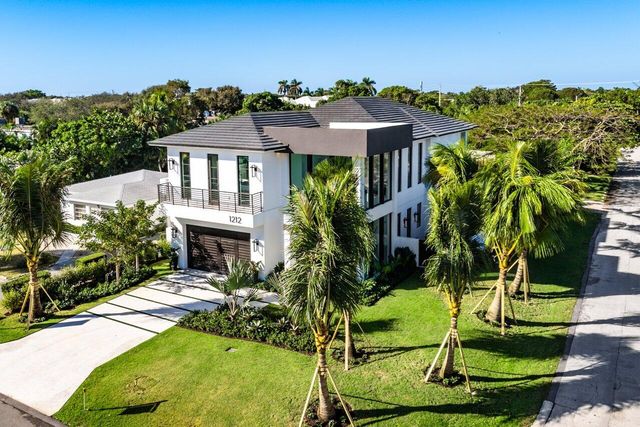 $5,195,000 | 1212 Northeast 8th Avenue | North Palm Trail