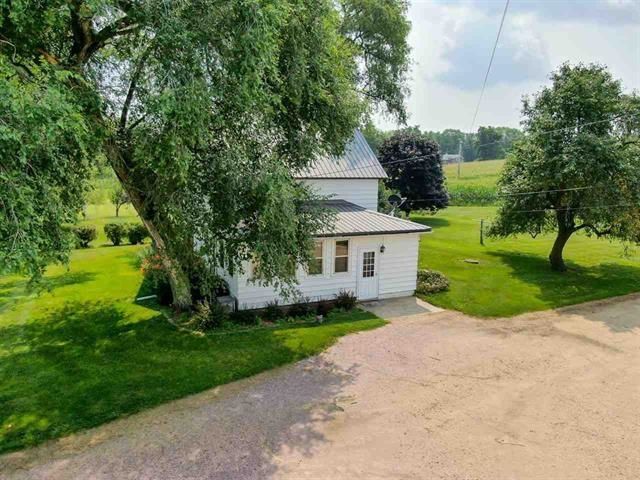 $649,000 | W9229 Hogan Road | Fort Winnebago