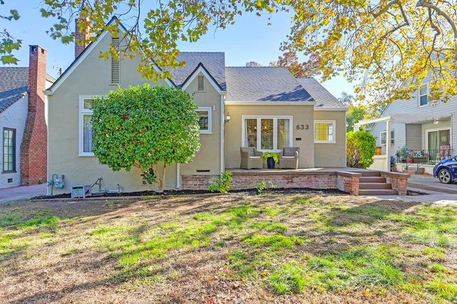 $839,900 | 633 36th Street | East Sacramento