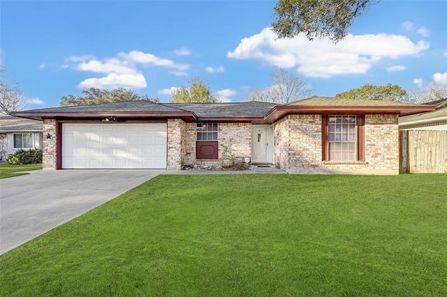 $1,845 | 13718 Fernhill Drive | Sugar Land